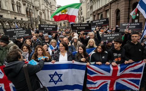 UK has seen a threefold increase in anti-Semitic incidents over the past year