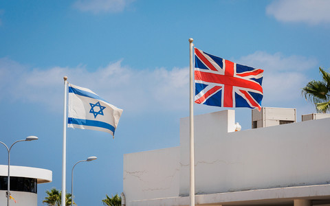 The UK is evacuating the families of the diplomats living in Israel.