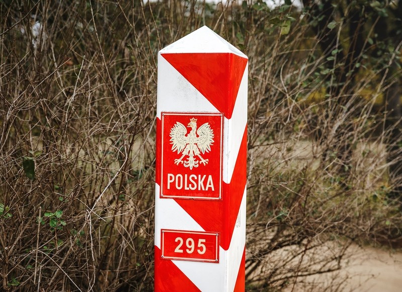 Niemieckie media informują o planach Polski dotyczących zawieszenia prawa do azylu