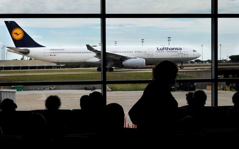 Lufthansa ukarana rekordową karą za dyskryminację Żydów