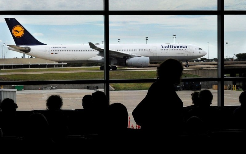 Lufthansa ukarana rekordową karą za dyskryminację Żydów