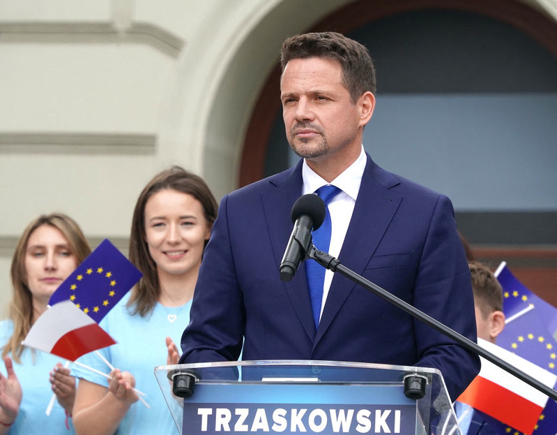 Sondaż: Trzaskowski pierwszy w wyścigu o prezydenturę
