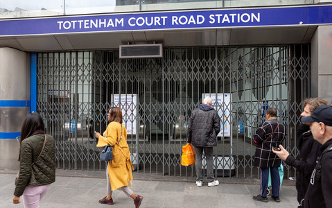 London Tube drivers to strike over pay