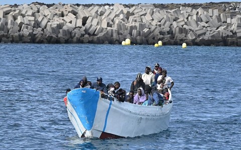 "Le Figaro": Europa budzi się w kwestii migracji