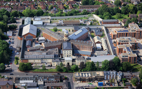 Winchester prison so 'dilapidated' that inmate removed his cell door