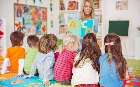 Związki zawodowe TUC: "Szwankujące usługi publiczne zmniejszają produktywność pracowników"