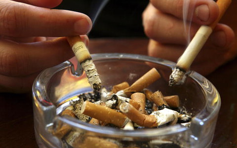 Będzie zakaz palenia w mieszkaniach socjalnych na Wyspach?