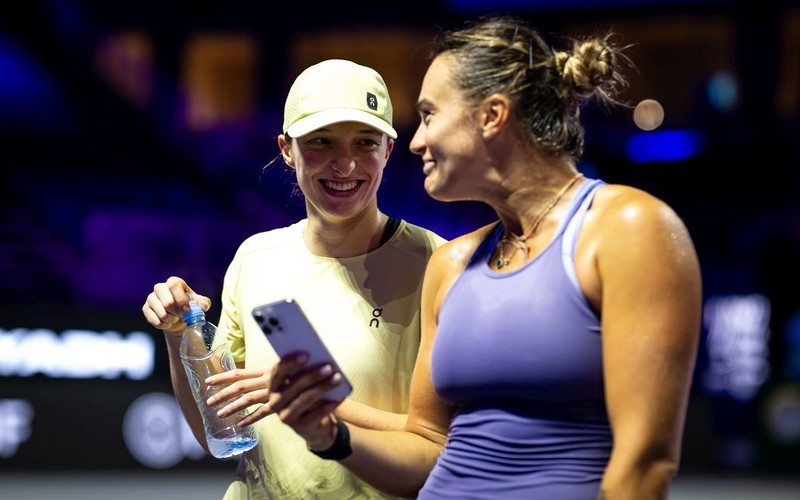 WTA Finals: Świątek broni tytułu i walczy o powrót na szczyt