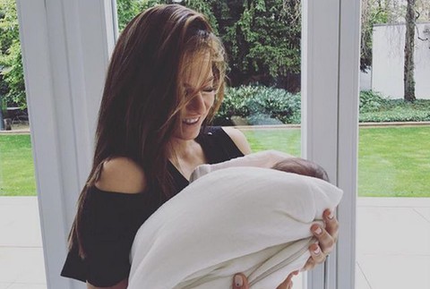 Ania Lewandowska published a picture with her daughter