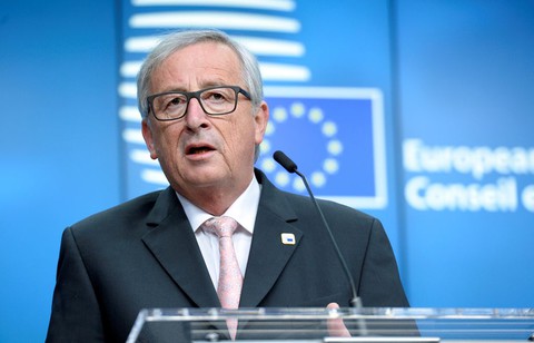 Juncker: Przeciek z rozmowy z May był "poważnym błędem"