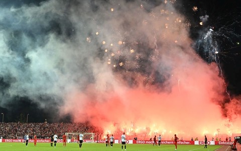 Bayern must pay 150 thousand euros for fans' pyrotechnics