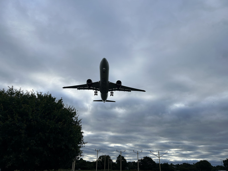 Zawężenie ścieżek przelotów nad Heathrow grozi powstaniem "kanałów hałasu" na londyńskim niebie