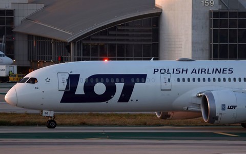 LOT expects to transport a record number of passengers this year