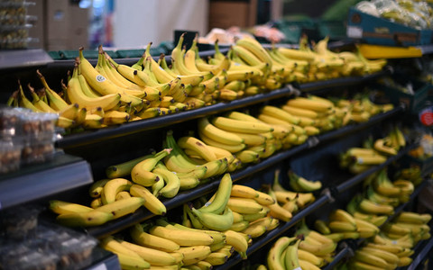 Shoppers can be made to feel sorry for single bananas, study finds