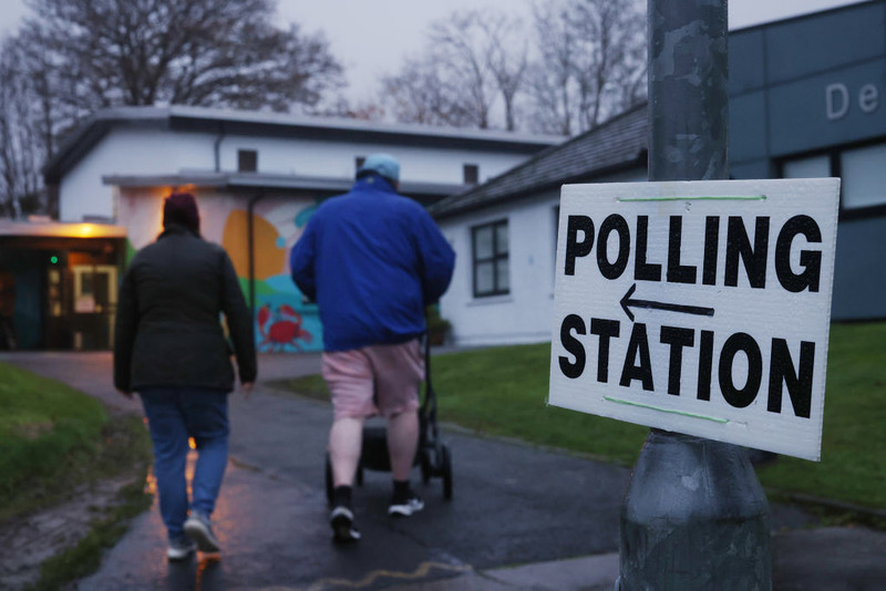 Irlandia: Sinn Fein na czele w wyborach parlamentarnych, ale z niewielką przewagą