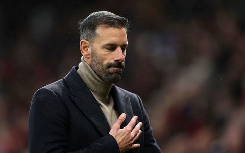 Van Nistelrooy rozczarowany swoim odejściem z Manchesteru United