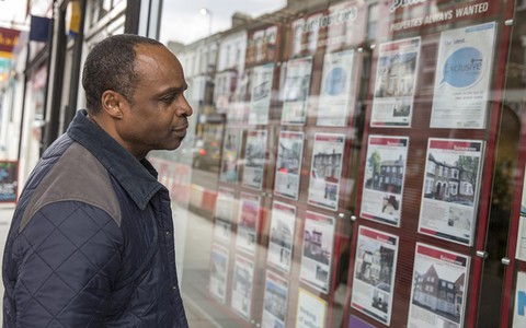 Ceny nieruchomości w Londynie wciąż spadają