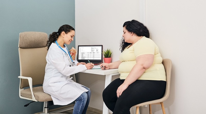 NHS ma 12 lat na wprowadzenie nowego leku na odchudzanie Mounjaro