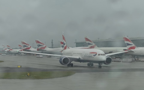 Travellers face some flight delays due to fog at UK airports