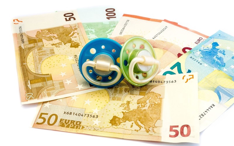 Niemcy: Pół miliarda euro zasiłku rodzinnego trafia za granicę, także do Polski