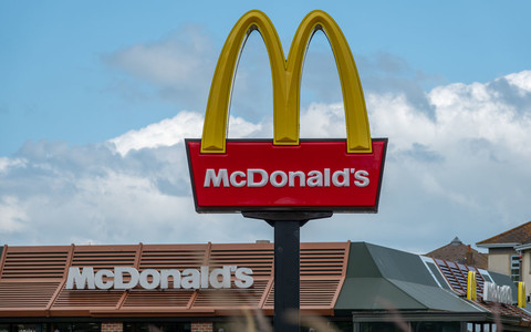 UK: More than 700 McDonald’s workers join legal action over harassment claims