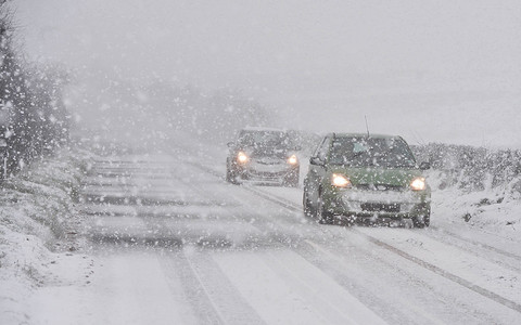 Thousands without water and electricity as cold snap grips Republic of Ireland