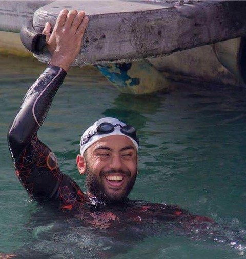 Rekordowe osiągnięcie pływaka bez nogi, pokonał Zatokę Akaba