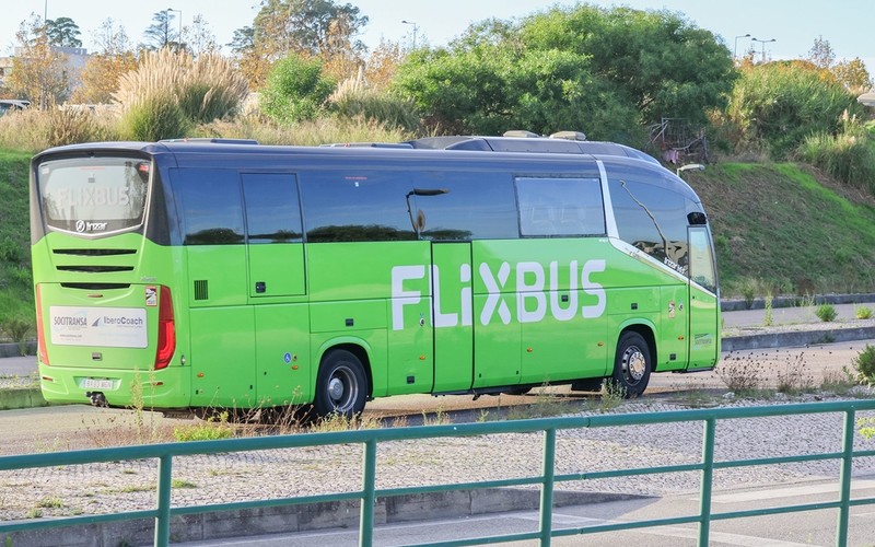 Wypadek autokaru Flixbus jadącego do Polski. Są ofiary śmiertelne i ranni