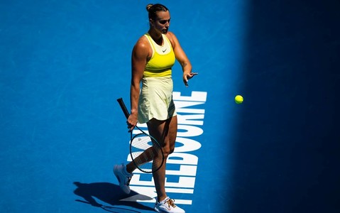 Australian Open: Sabalenka pierwszą ćwierćfinalistką, Alcaraz czeka na Djokovica