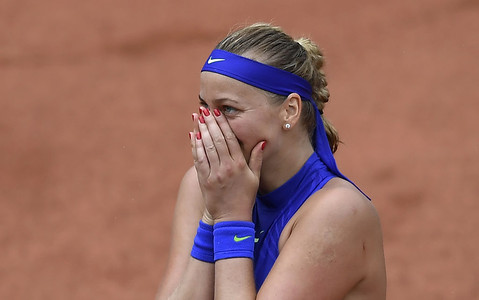 French Open: Efektowny powrót Kvitovej po zranieniu w napadzie