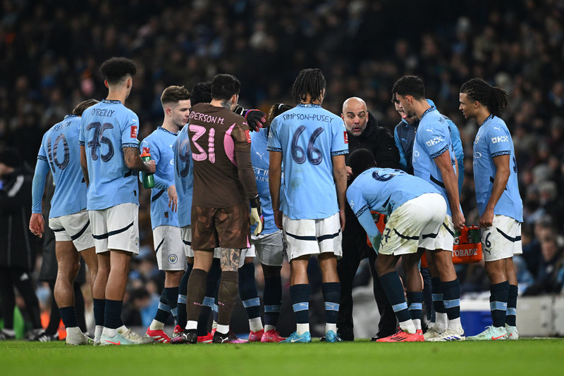 Piłkarska Liga Mistrzów: Manchester City stoi nad przepaścią. "Musimy wygrać, bo inaczej odpadamy"