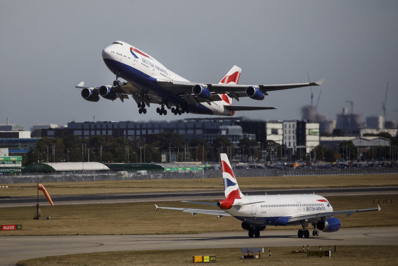 Rząd UK poparł budowę trzeciego pasa startowego na lotnisku Heathrow