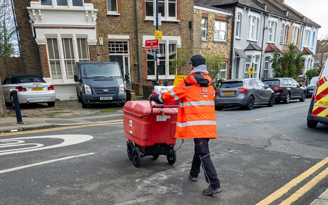 Almost 11 million people hit by post delays over Christmas – Citizens Advice