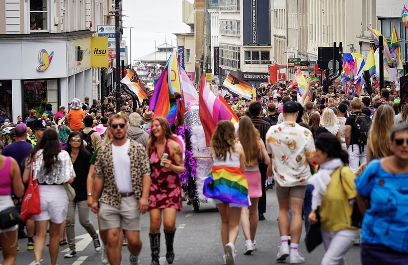 One in 10 young adults in UK identify as lesbian, gay or bisexual – ONS