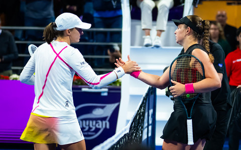 WTA tournament in Doha: Swiatek dropped out of semi-finals after defeat to Ostapenko