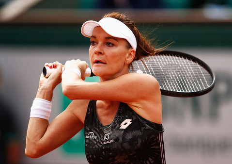 French Open 2017: Agnieszka Radwanska beaten by Alize Cornet in third round