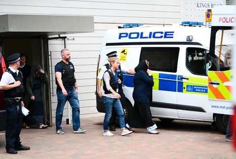 Police arrest 12 after London terror attack
