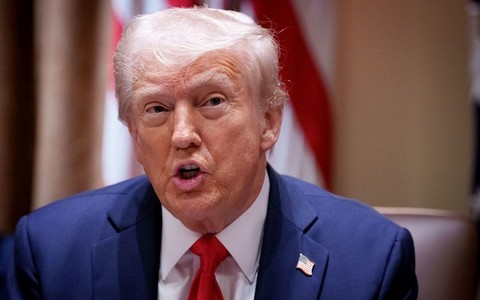 Trump nałoży 25% cła na Unię Europejską, która w jego opinii "powstała, by wyrolować USA”