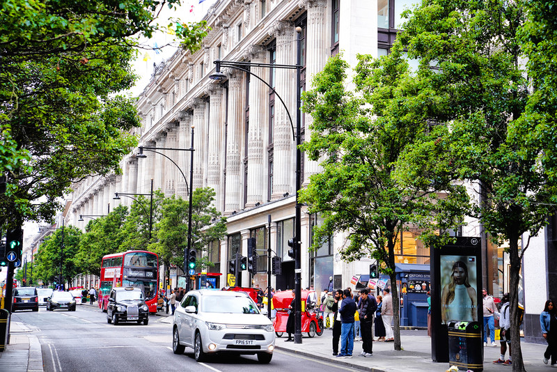 Londyn: Rozpoczęły się konsultacje społeczne w sprawie przekształcenia Oxford Street w deptak