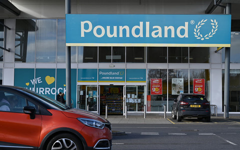 Sieć sklepów Poundland może zostać wystawiona na sprzedaż w związku ze wzrostem podatków w UK