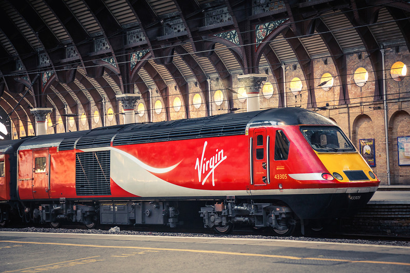 Firma Virgin chce uruchomić konkurencyjne dla Eurostara połączenia kolejowe pod kanałem La Manche