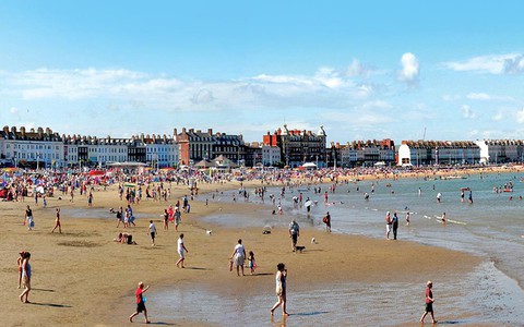 Weymouth najlepszą plażą UK wg TripAdvisora