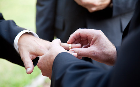 Szkocki Kościół Episkopalny zgadza się na małżeństwa homoseksualne