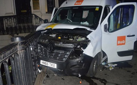 Zamachowcy z London Bridge próbowali wynająć 7,5-tonową ciężarówkę