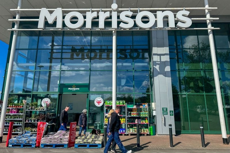 Morrisons to close down 52 cafes, 18 kitchens and 17 convenience stores