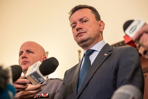 Polski szef MSWiA krytykuje "malowanie na chodnikach" i wzywa Europę do powrotu do chrześcijaństwa