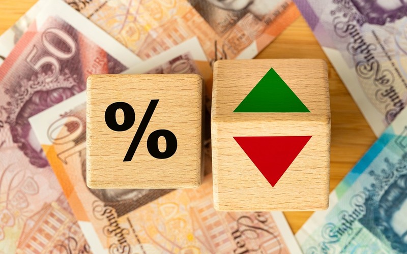 UK: Stopa inflacji spada do 2,8% dzięki niższym cenom odzieży i obuwia