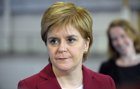 Nicola Sturgeon calls for a pause in Brexit process