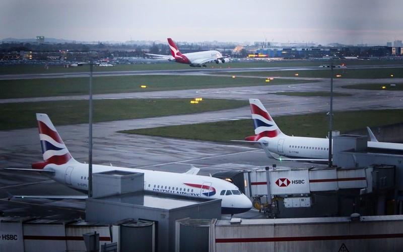 Lotnisko Heathrow otrzymało ostrzeżenia o awariach zasilania na kilka dni przed pożarem