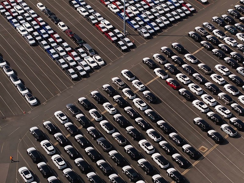UK: Jaguar zawiesza dostawy aut do USA z powodu ceł